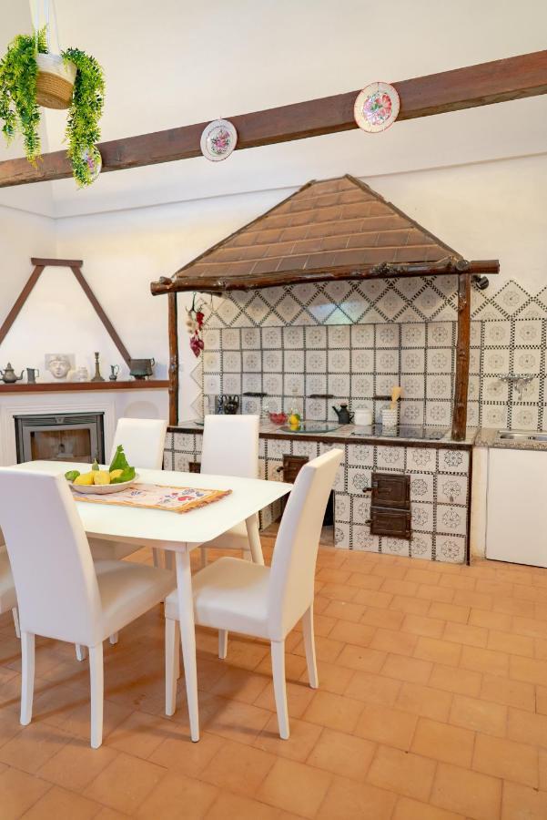 Casa Lalù - Rustic With Stunning Views Appartamento